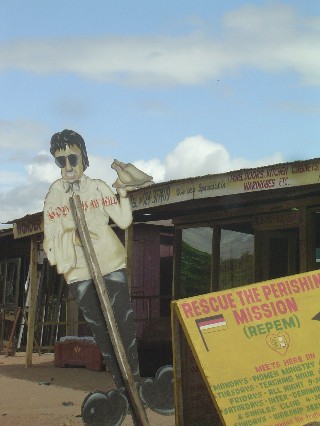 Elvis sells chicken